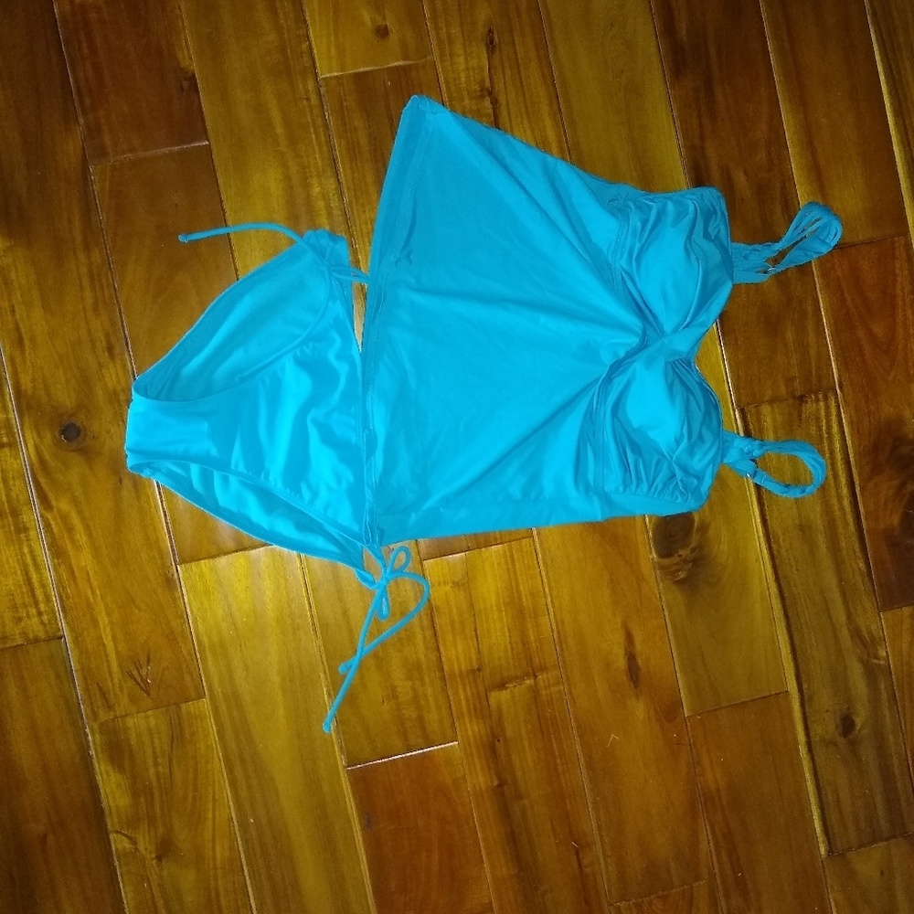 NWOT Dana Buchman tankini